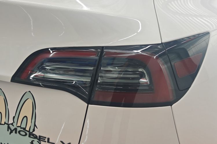 Tesla Model Y 2022 #8 Tesla Model Y 2022 immagine di auto #8