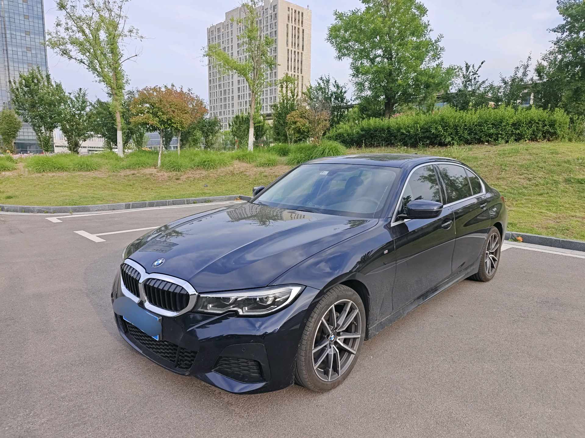 BMW 3 Series 2020 BMW 3 Series 2020 car image