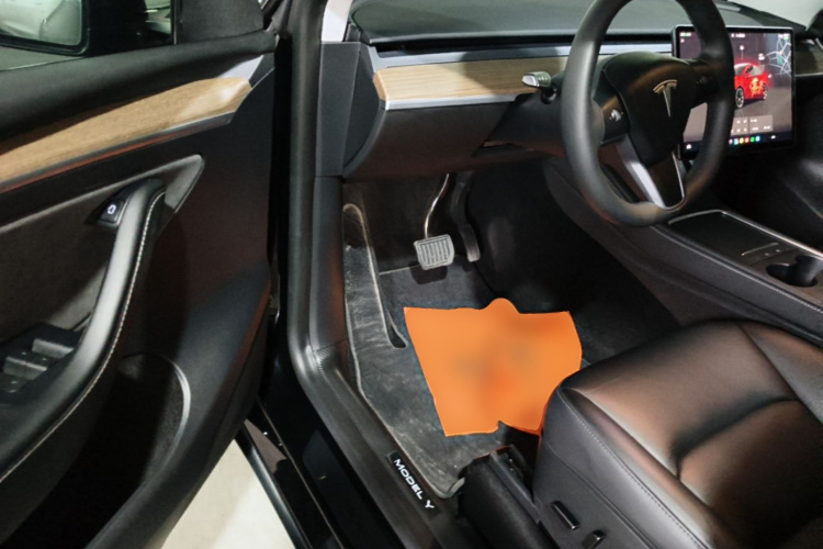 Tesla Model Y 2022 #16 Tesla Model Y 2022 car image #16