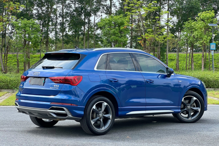 Audi Q3 2019 #7 Audi Q3 2019 car image #7