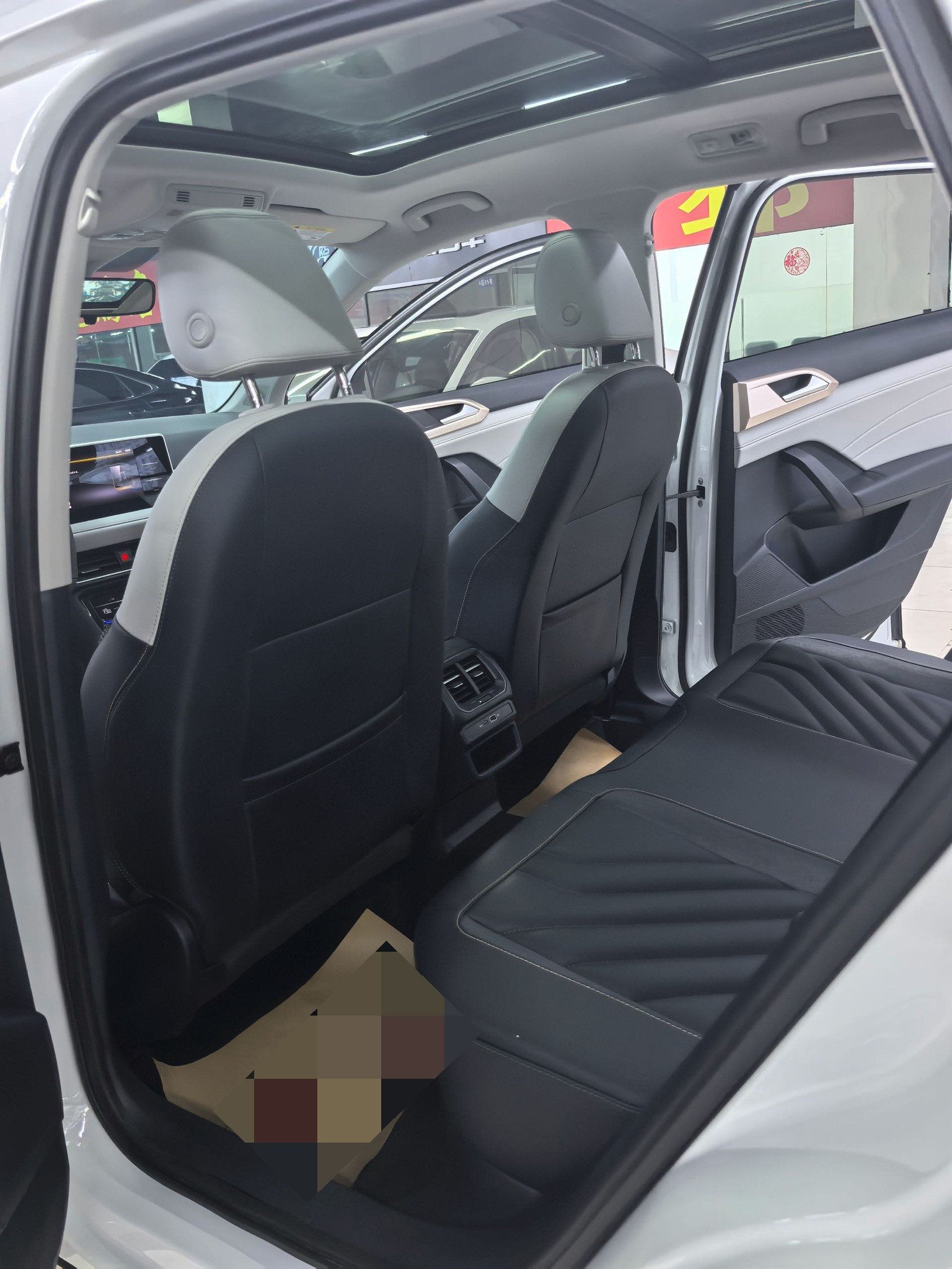 2024 #4 2024 immagine di auto #4