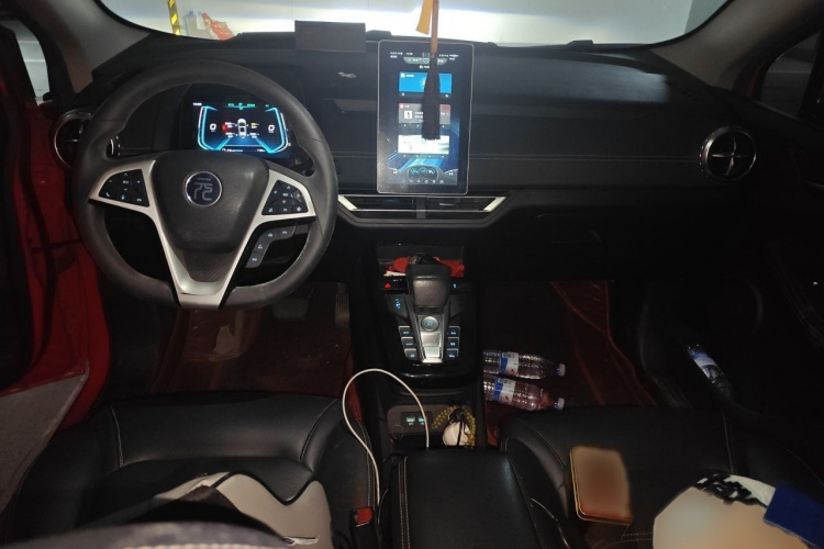 BYD Yuan New Energy 2019 #12 BYD Yuan New Energy 2019 car image #12