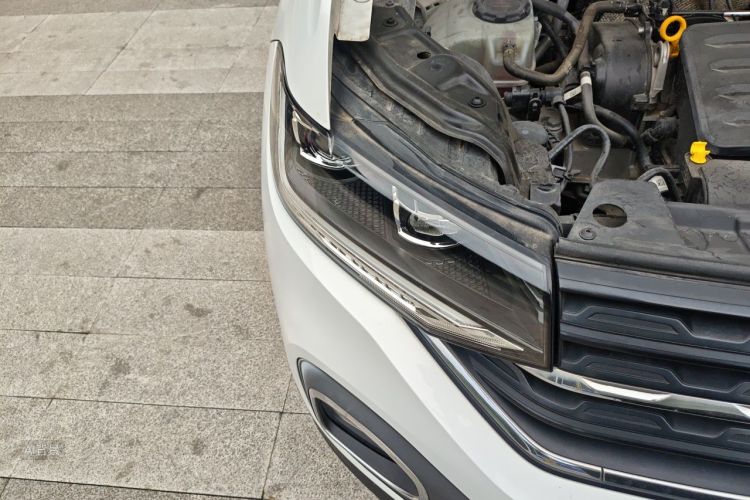 Volkswagen Tacqua 2020 #8 Volkswagen Tacqua 2020 car image #8
