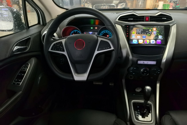 BYD Yuan 2017 #15 BYD Yuan 2017 car image #15