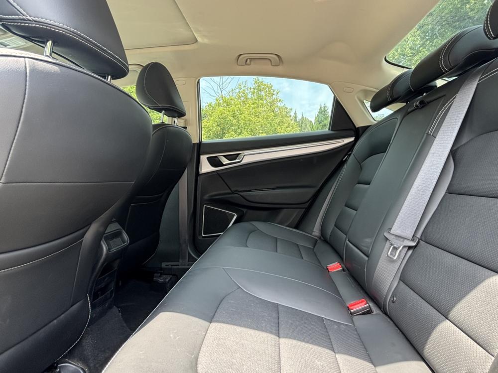 GEELY Emgrand GL 2019 car image #12