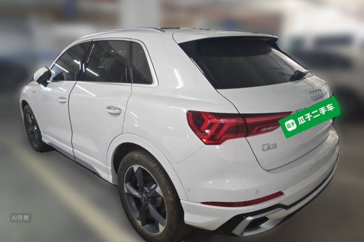 Audi Q3 2024 car image #5