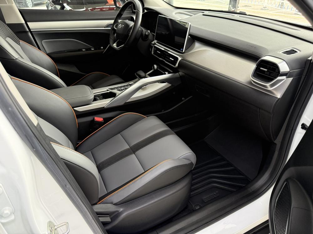 GEELY Coolray 2023 car image #7