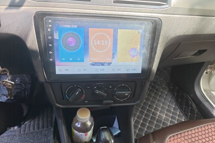 Volkswagen Santana 2018 car image #15