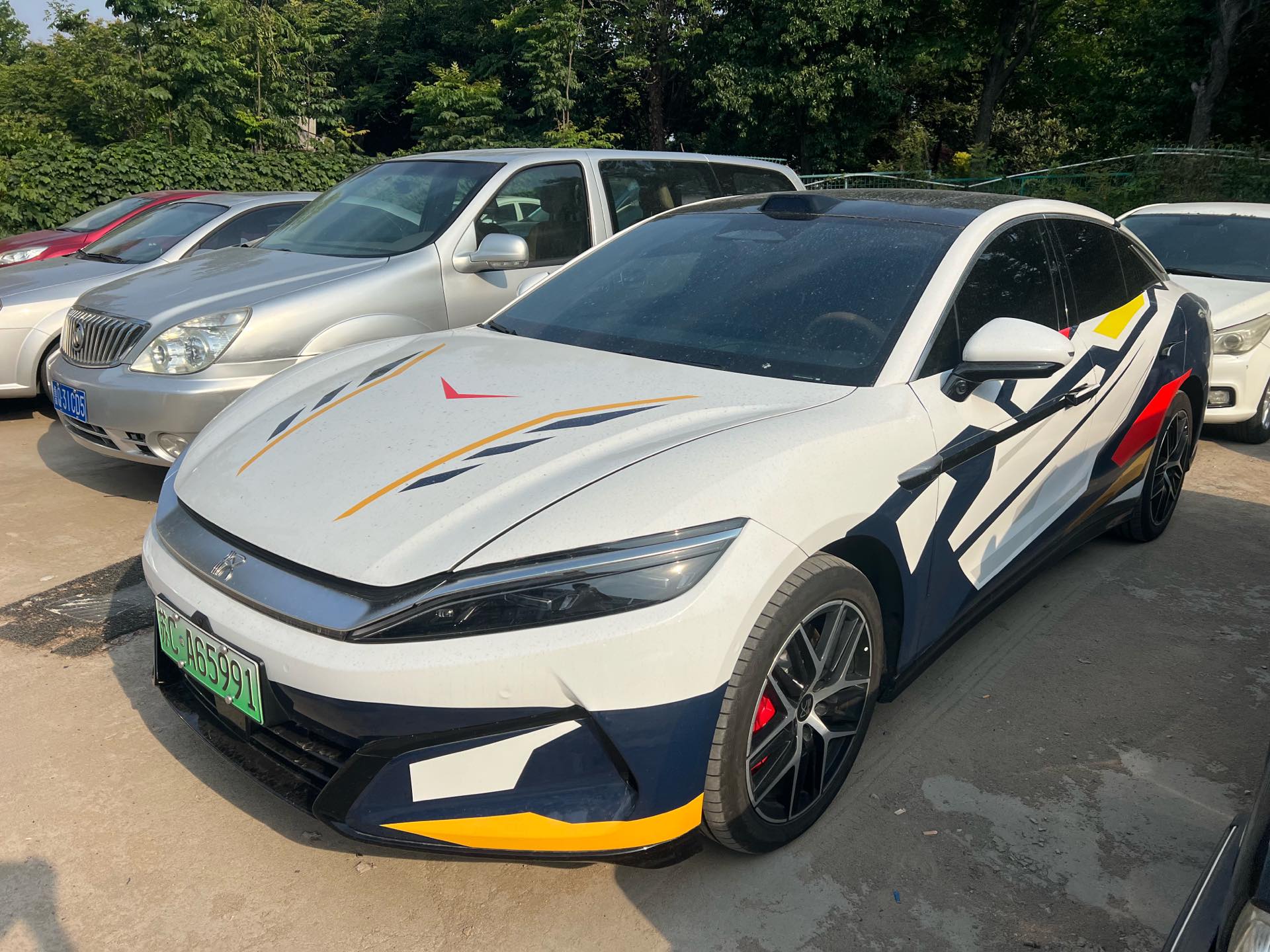 BYD HanL 2025 car image 