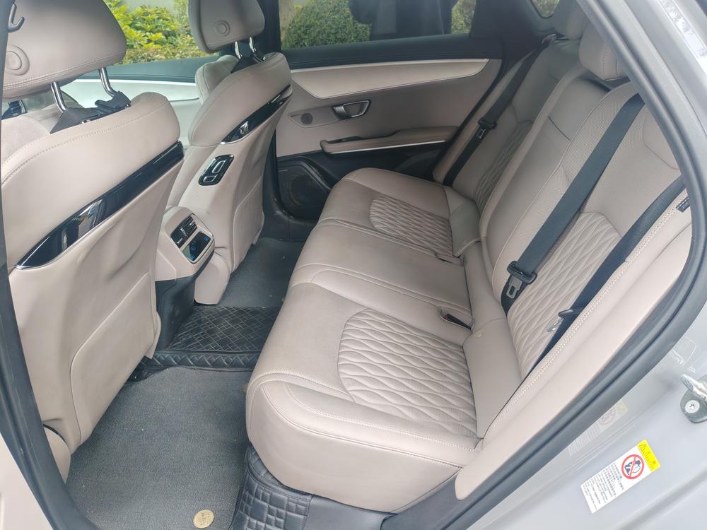 BYD Han 2025 immagine di auto #9