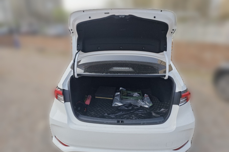 Toyota Corolla 2023 car image #21