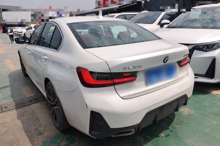 BMW 3 Series 2024 #7 BMW 3 Series 2024 car image #7