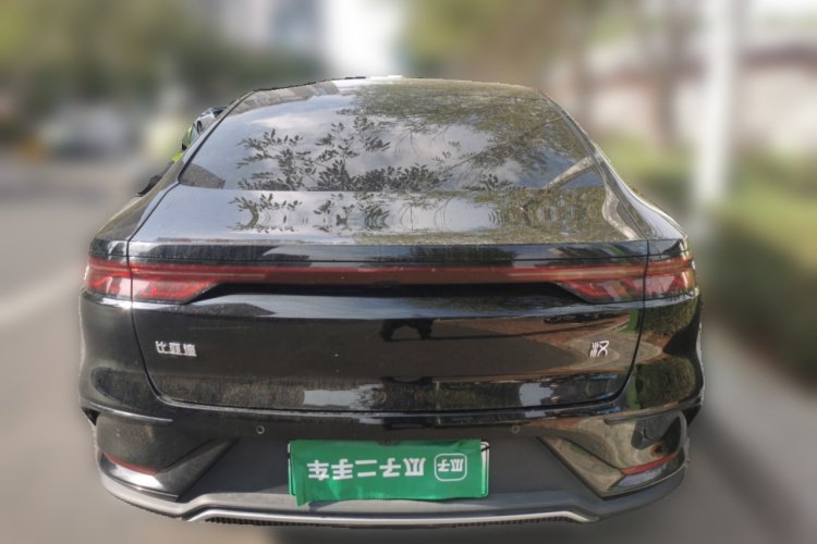 BYD Han 2023 car image #4