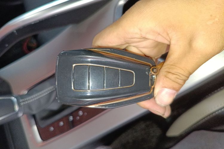 GEELY Coolray 2020 immagine di auto #9