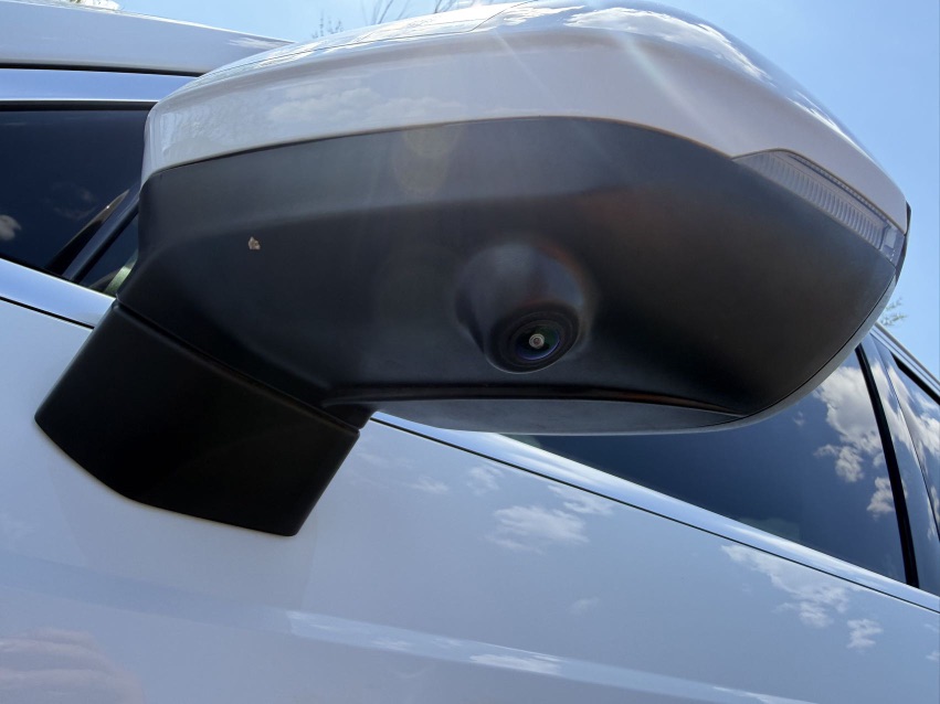 Audi Q3 2022 car image #8