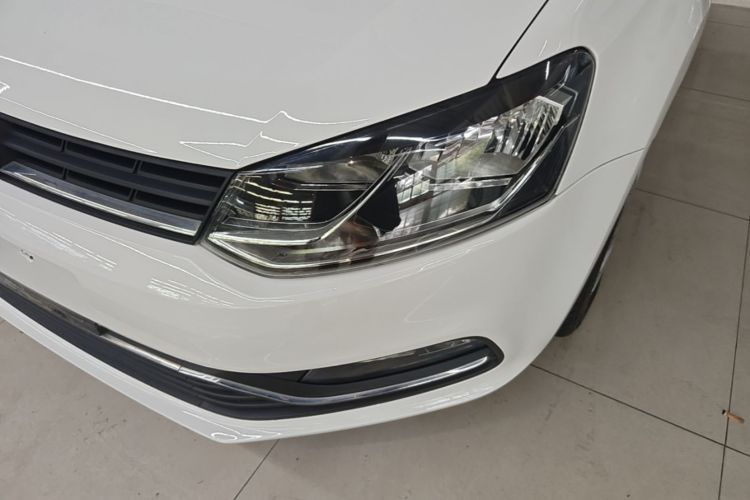 Volkswagen Polo 2017 #23 Volkswagen Polo 2017 car image #23
