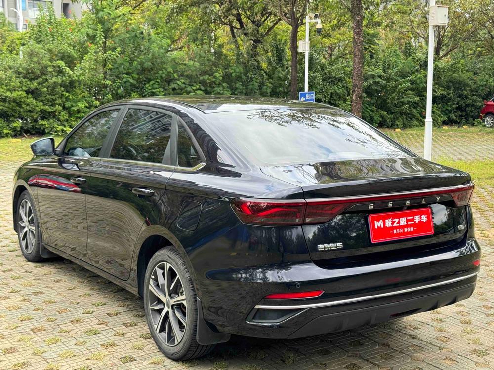 GEELY Emgrand 2022 car image #5