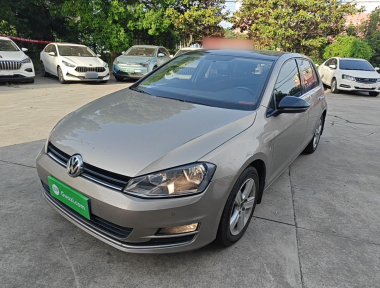 Volkswagen Golf 2017 car image 