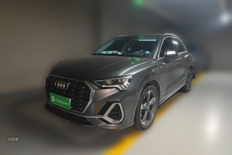 Audi Q3 2021 car image #2