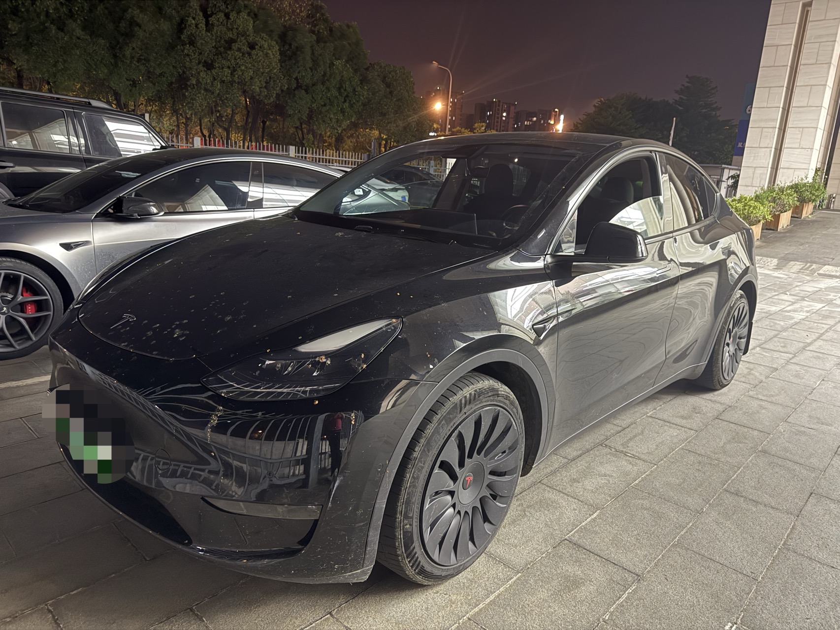 Tesla Model Y 2022 car image 