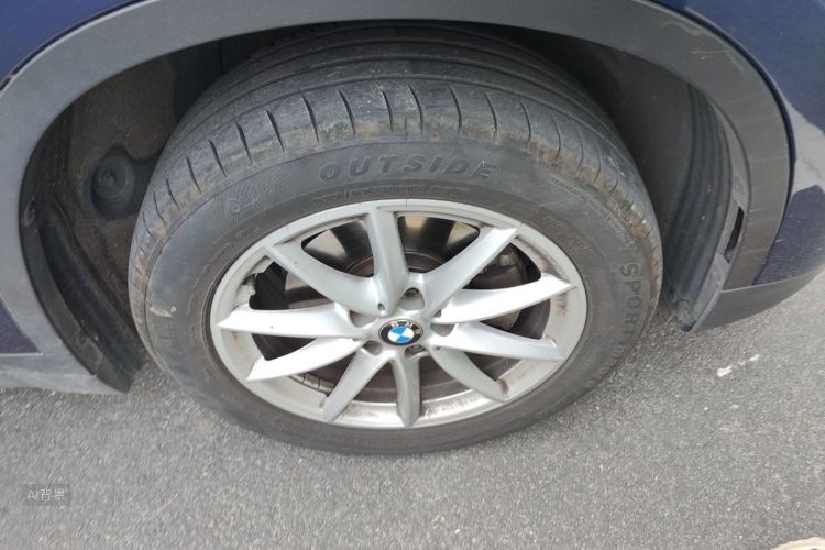 BMW X1 2018 car image #9