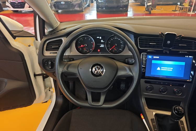 Volkswagen Golf 2017 #15 Volkswagen Golf 2017 car image #15