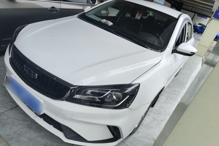 GEELY Emgrand 2021 car image #2