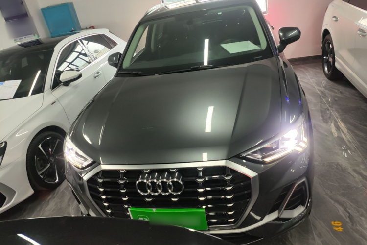 Audi Q3 2021 #3 Audi Q3 2021 car image #3