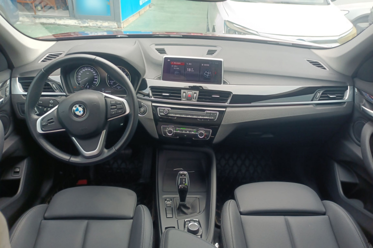 BMW X1 2020 imagen de coche #10