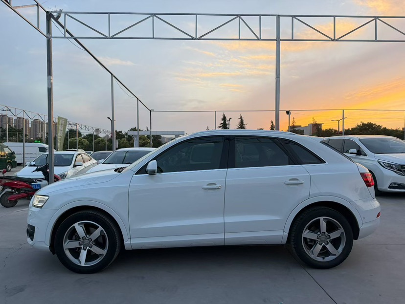Audi Q3 2014 #3 Audi Q3 2014 car image #3