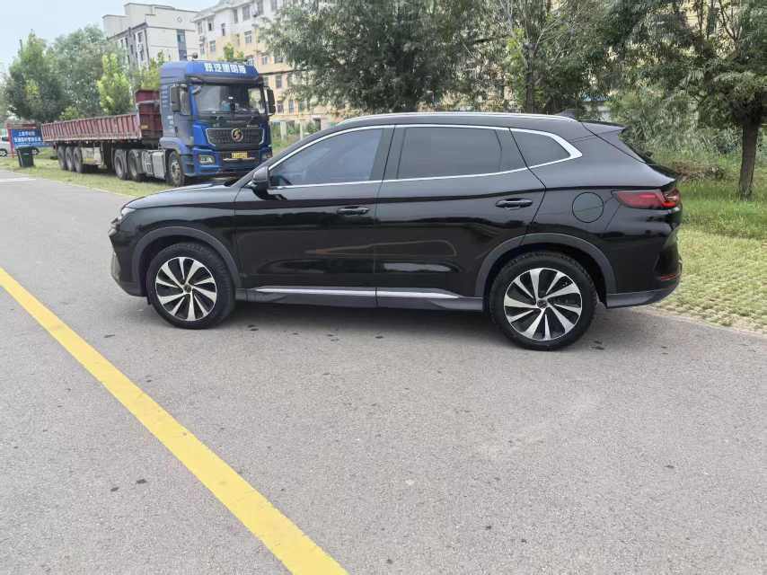 BYD Song Plus New Energy 2024 #3 BYD Song Plus New Energy 2024 car image #3