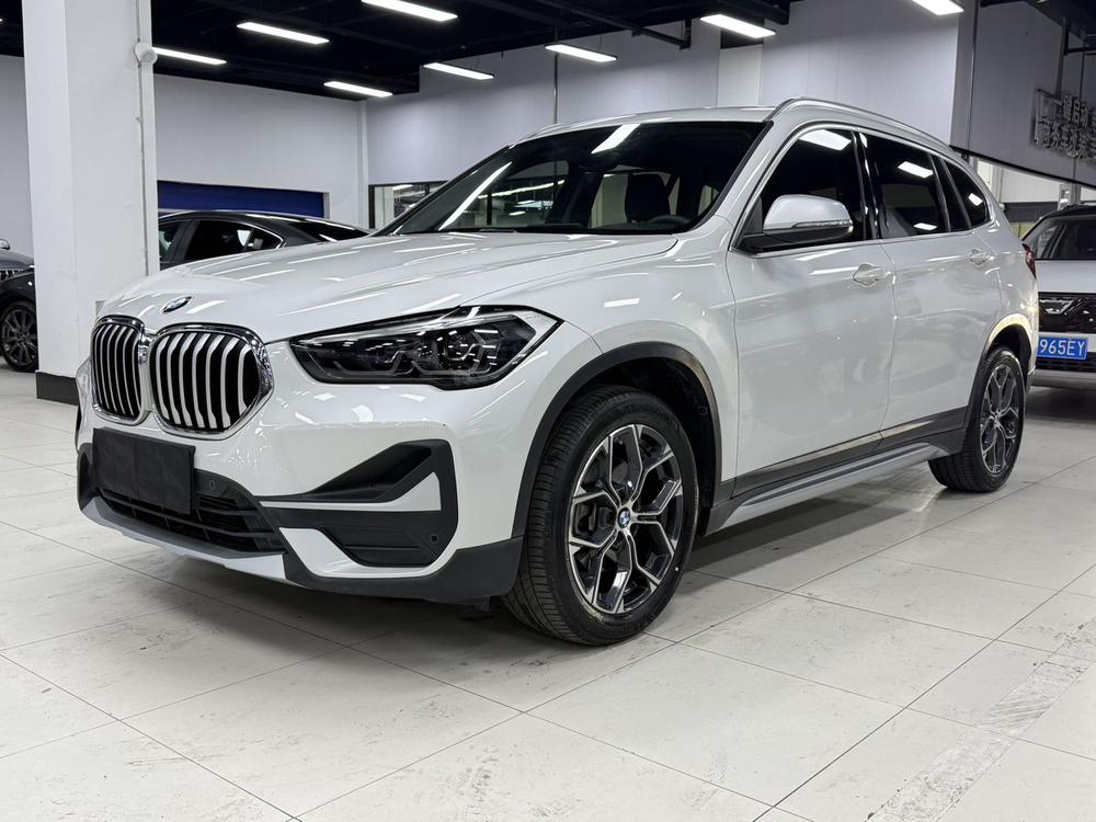 BMW X1 2021 car image 