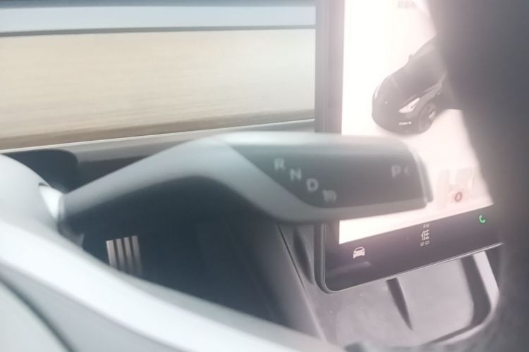 Tesla Model 3 2021 #16 Tesla Model 3 2021 car image #16