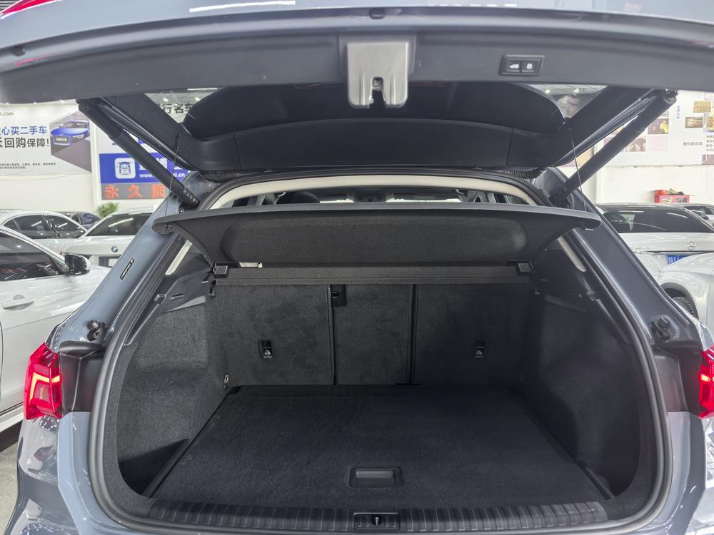 Audi Q3 2023 #23 Audi Q3 2023 car image #23