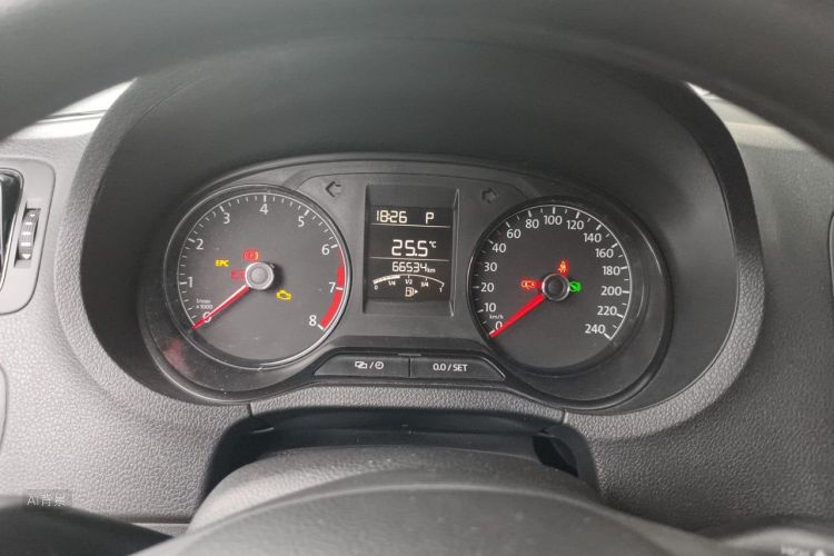 Volkswagen Polo 2017 #13 Volkswagen Polo 2017 car image #13
