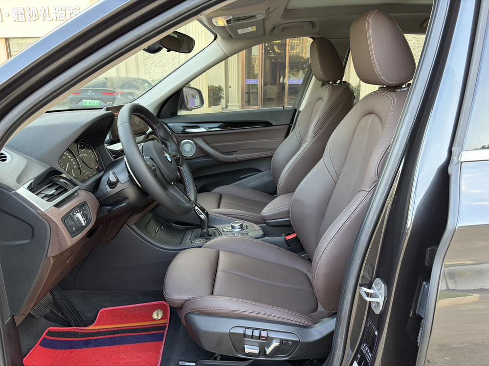 BMW X1 2020 image de voiture #16