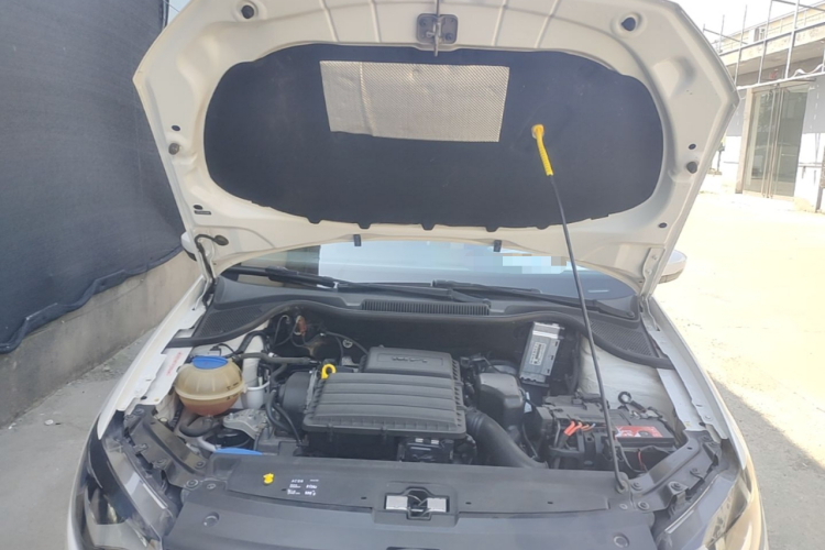 Volkswagen Polo 2018 car image #20