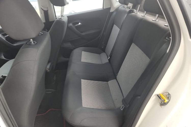 Volkswagen Polo 2018 #17 Volkswagen Polo 2018 car image #17