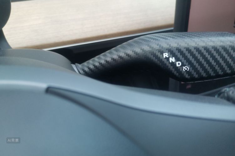 Tesla Model 3 2022 car image #16
