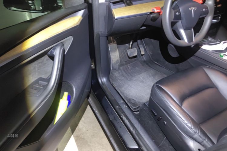 Tesla Model Y 2023 #18 Tesla Model Y 2023 immagine di auto #18