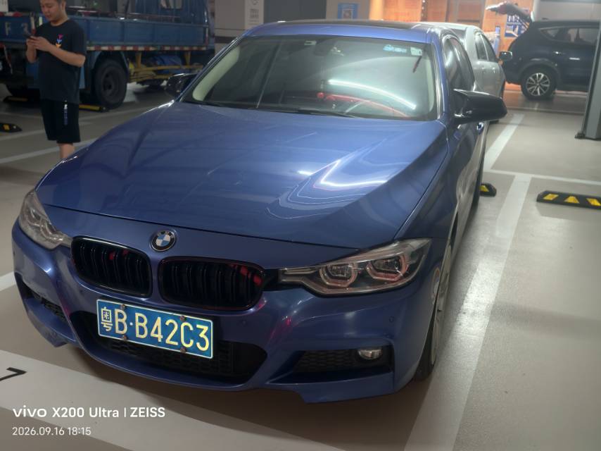 2018 2018 car image