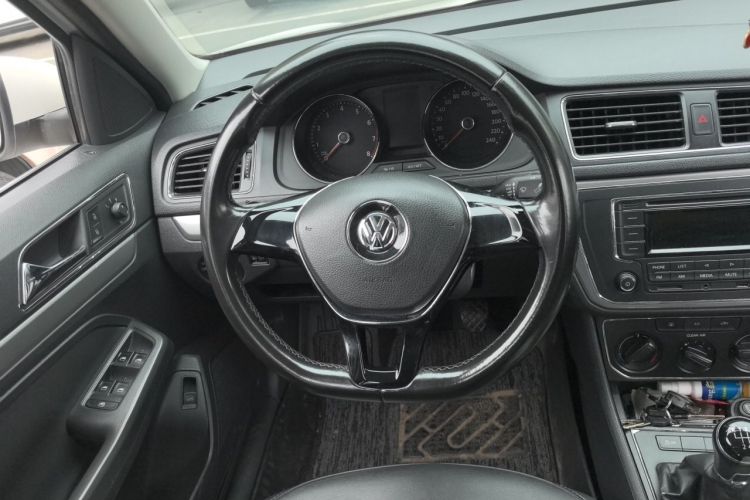 Volkswagen Lavida 2016 car image #11