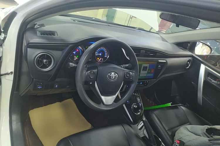 Toyota Corolla 2018 #10 Toyota Corolla 2018 car image #10