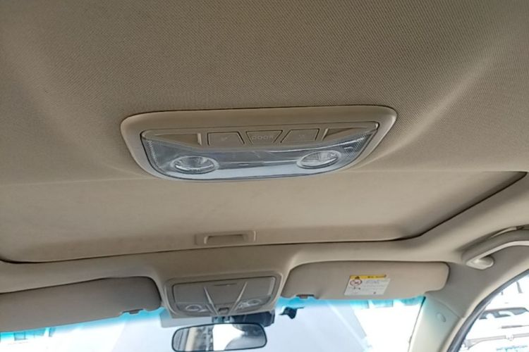 GEELY Emgrand 2017 car image #20