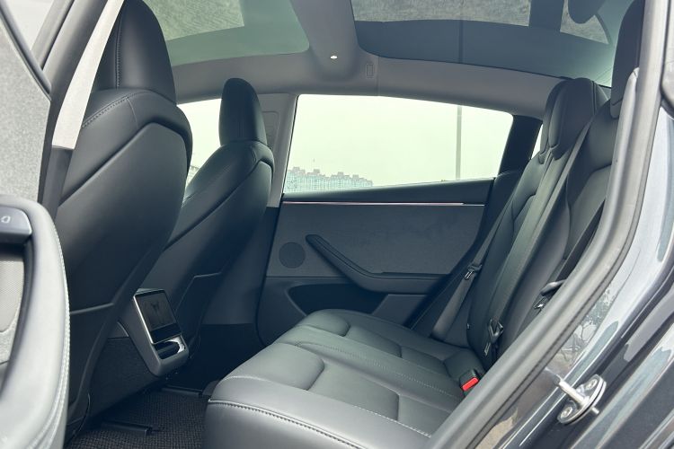 Tesla Model 3 2025 #12 Tesla Model 3 2025 car image #12