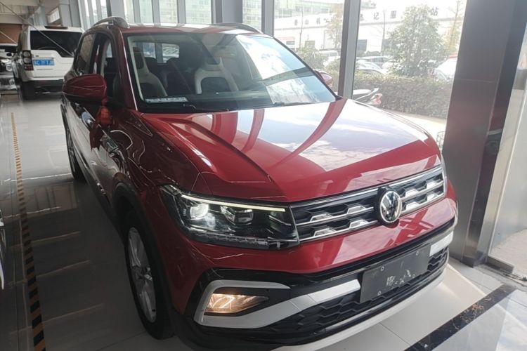 Volkswagen T-Cross 2021 #4 Volkswagen T-Cross 2021 صورة سيارة #4