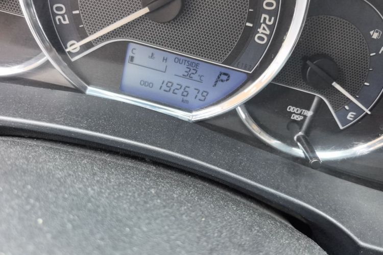 2016 immagine di auto #8