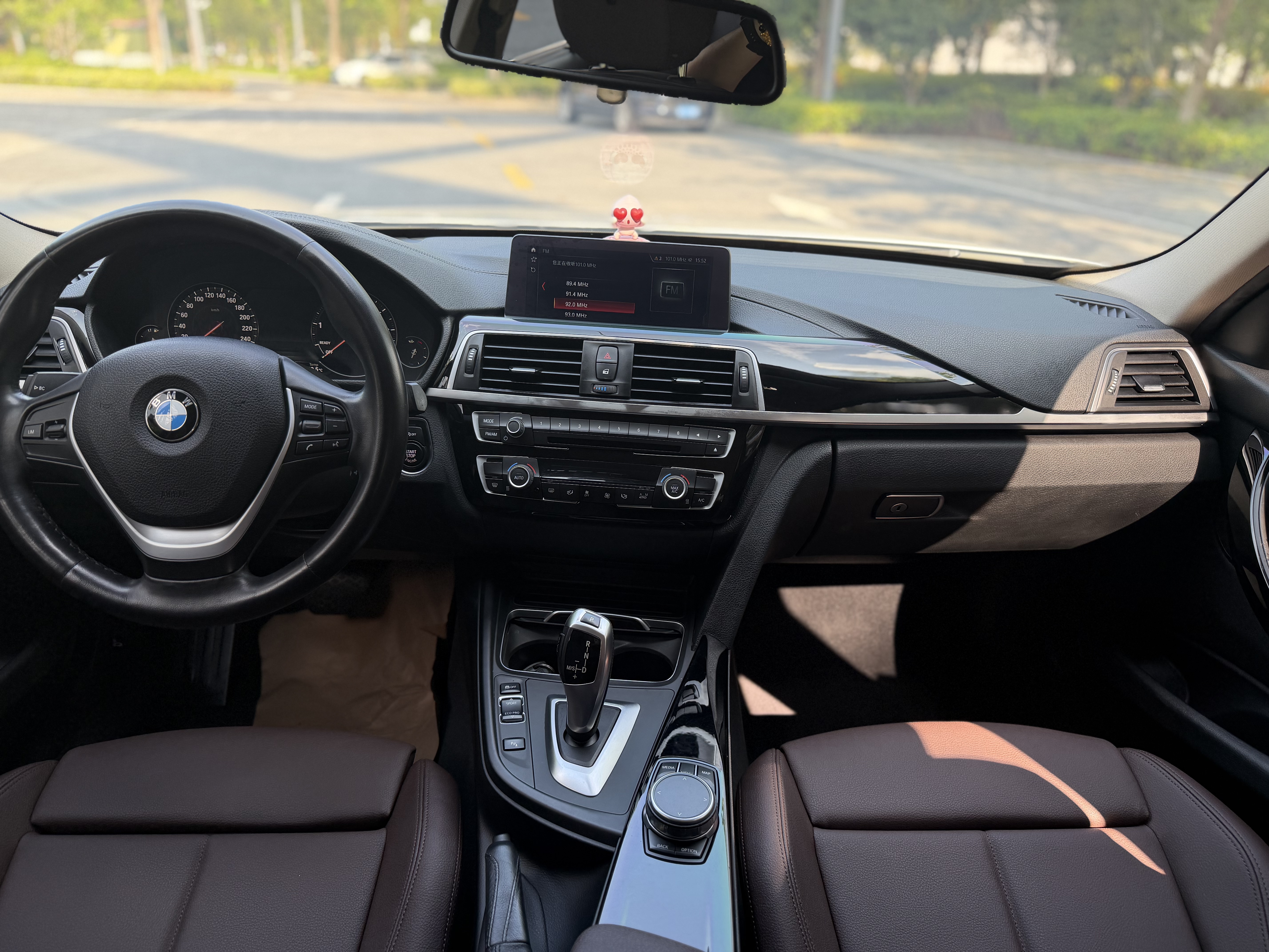 BMW 3 Series 2018 #7 BMW 3 Series 2018 car image #7