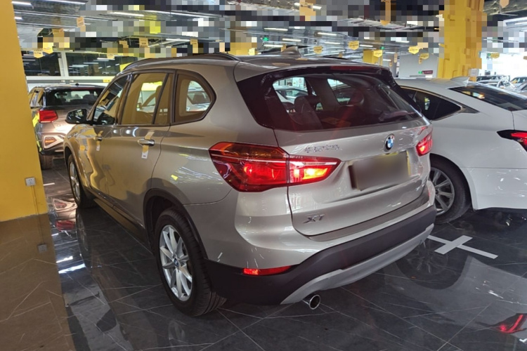 BMW X1 2019 #5 BMW X1 2019 car image #5