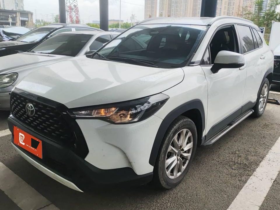 Toyota Corolla Cross 2023 immagine di auto 